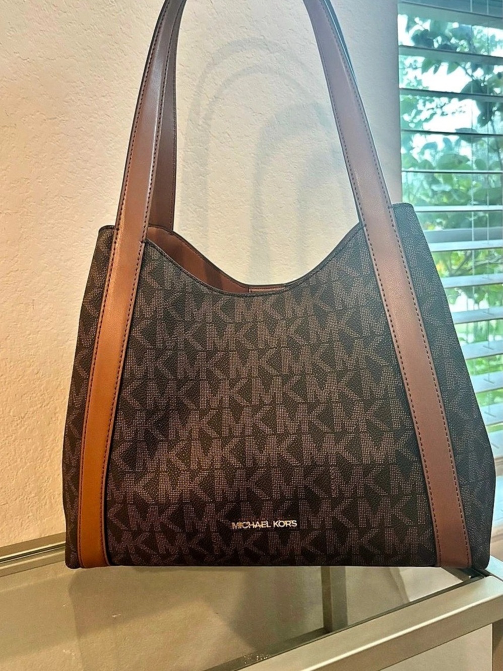 Michael Kors Rosemary Large Logo Shoulder Bag Brown & Black